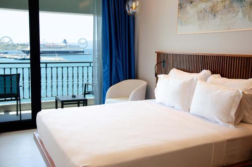 Double Room - With Balcony and Sea View