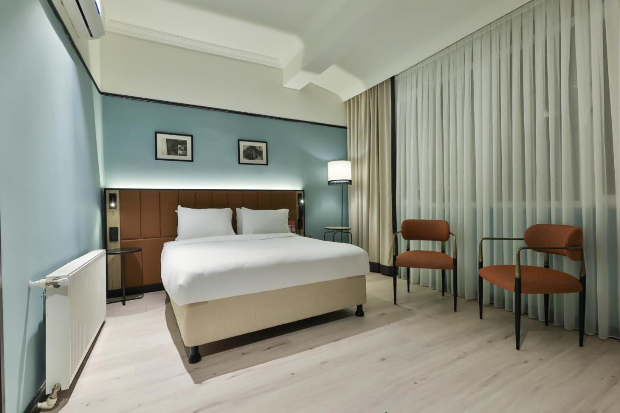 Exclusive Art Hotel