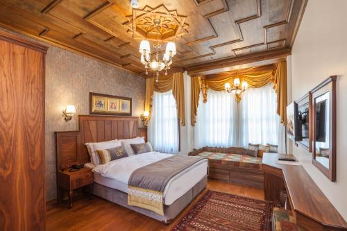 Deluxe Dört Kişilik Oda