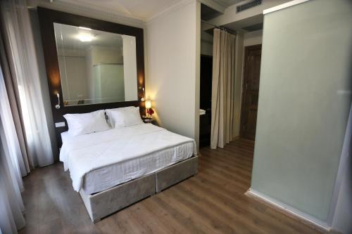 Deluxe Üç Kişilik Oda