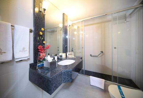 Deluxe Çift Kişilik Oda - Manzaralı