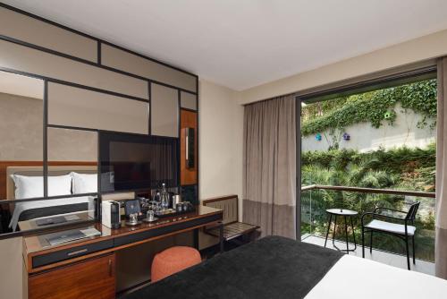 Double Room with Garden View