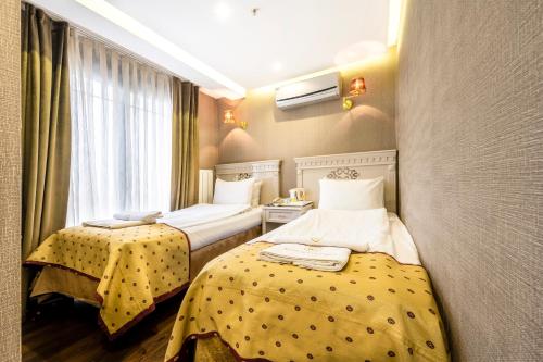 İki Yataklı Oda - Şehir Manzaralı