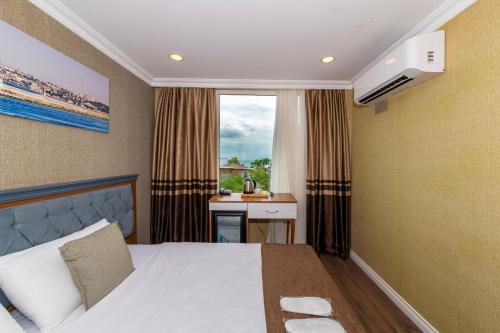 Standard Double/Twin Room - With Balcony
