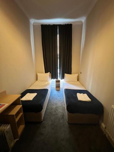 Twin Room with Shared Bathroom