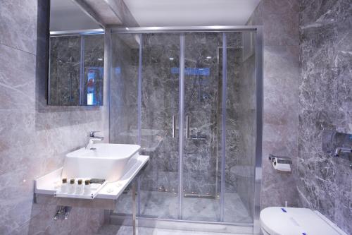 Deluxe Triple Room - Sea View