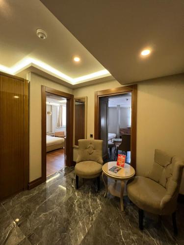 Two-Bedroom Suite