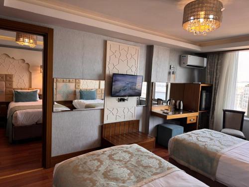 Family Suite with Balcony