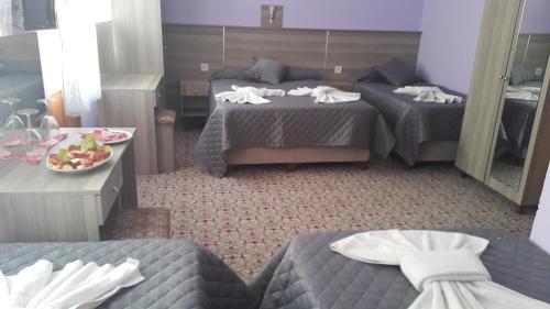 Beş Kişilik Oda - Balkonlu