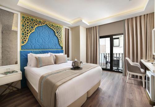 Superior Double or Twin Room with Balcony