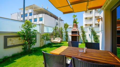 Suite - Garden View