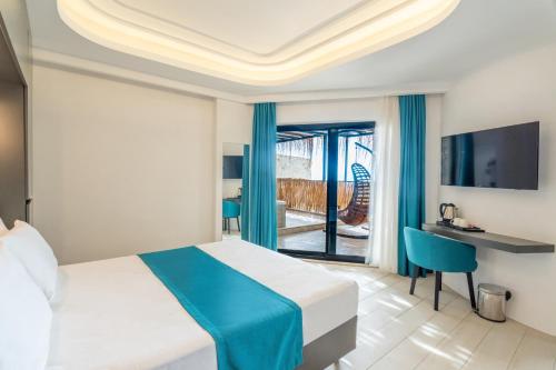 Family Room - Sea View