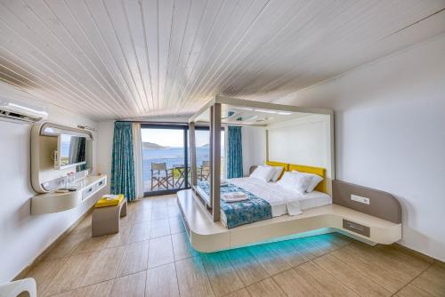 Superior Double Room - Sea View, With Balcony