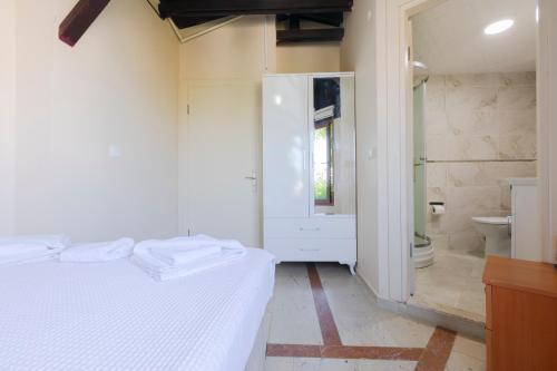 Sea View King Room