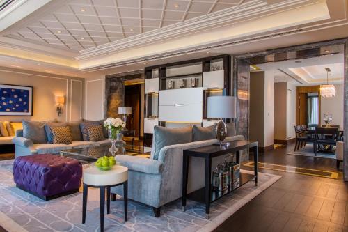 Kral Diplomat Süit - Executive Lounge Erişimli