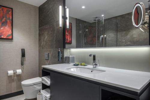 Deluxe Queen Room - İki Queen Yataklı