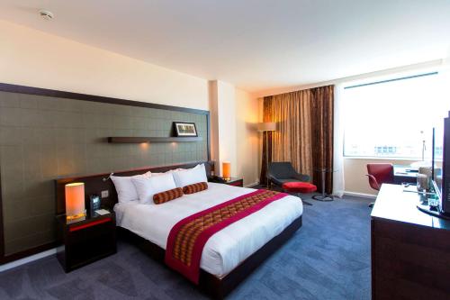 Executive King Room