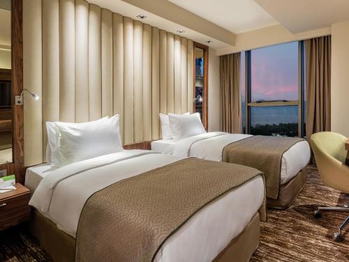 Standard Twin Room - Sea View
