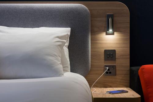 Standard Double Room with Free Hot Breakfast
