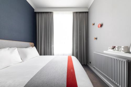 Standard Double Room with Free Hot Breakfast