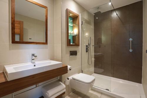 Premium King Room