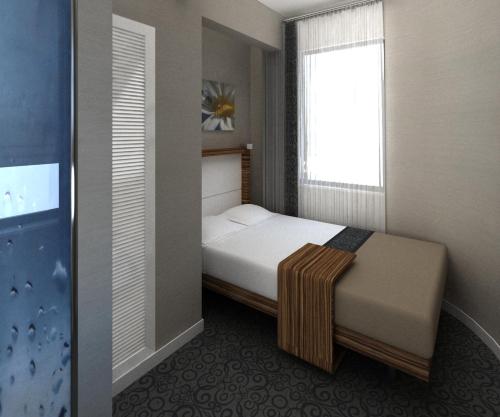 Classic Single Room