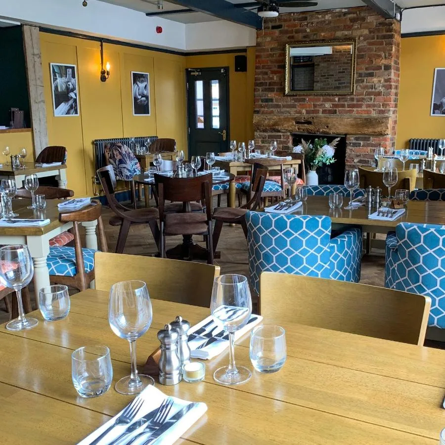 The Kings Head Inn, Home of The Acle Steak