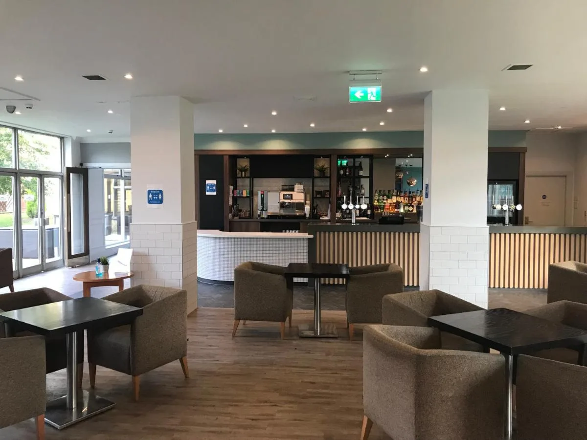 Holiday Inn Doncaster A1- M Jct 36 by IHG