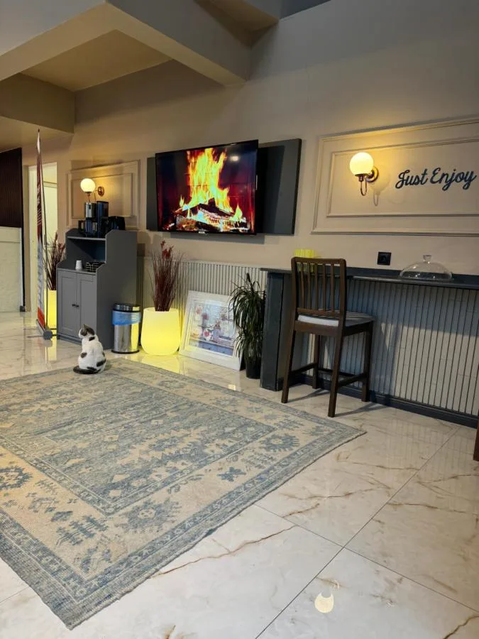 Loft Park Hotel – Airport 10 Minute