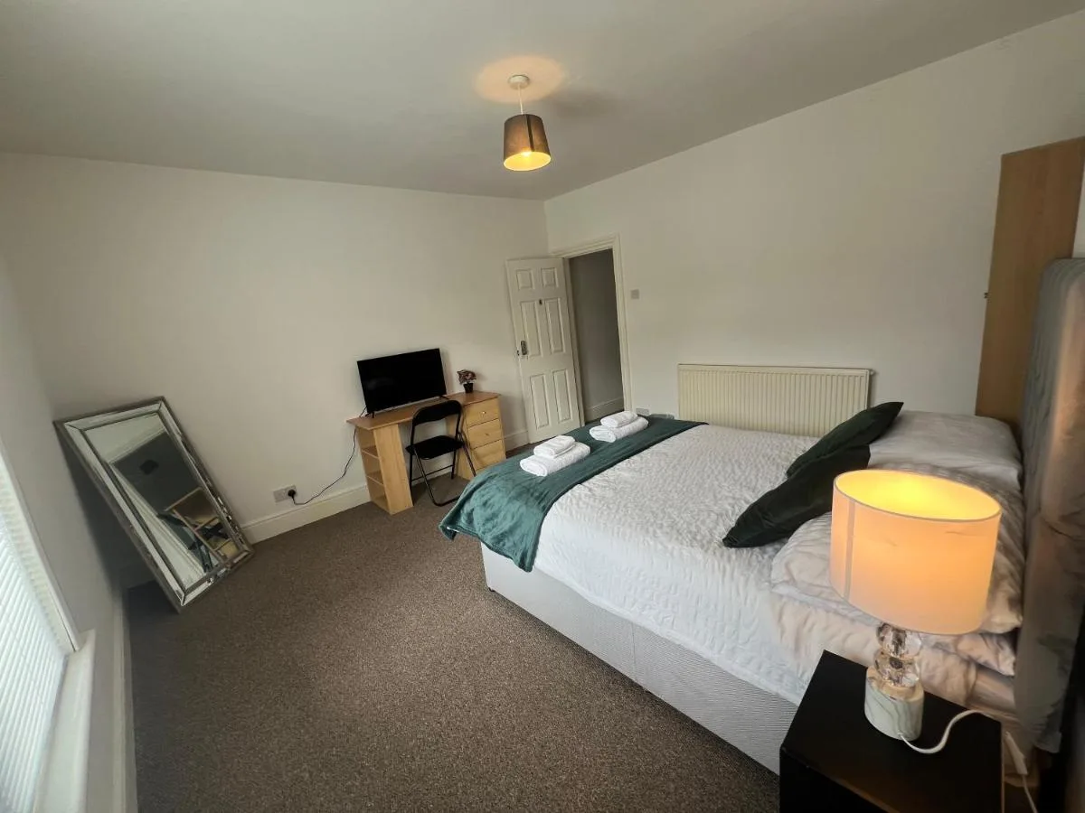 The Coral Guest House 1 Fratton Park Portsmouth