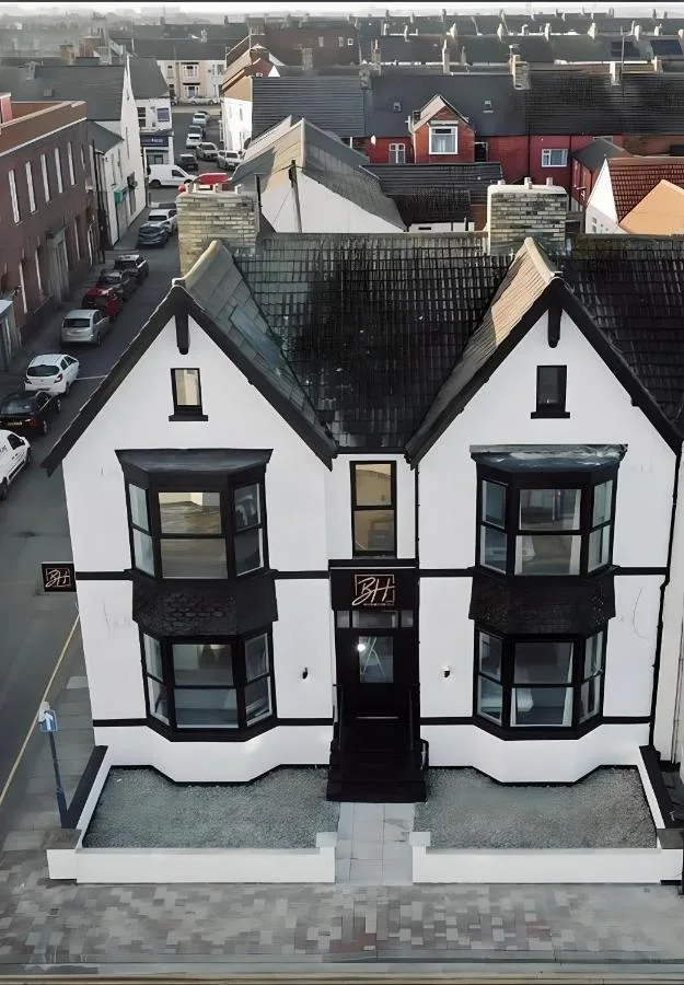 Redcar Beach Suites