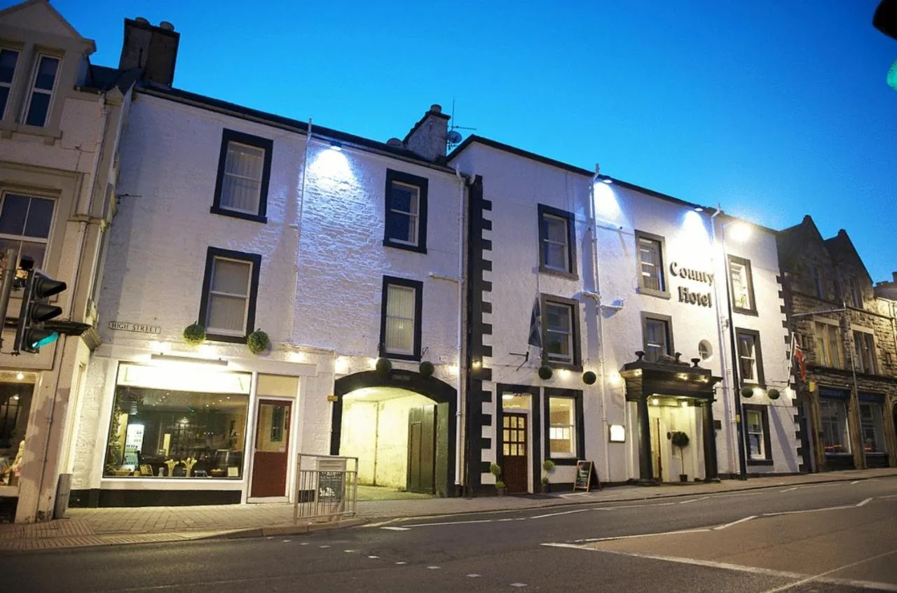 The County Hotel – Self Check-In, Ultra Fast WI-FI, Free Parking, Central Location