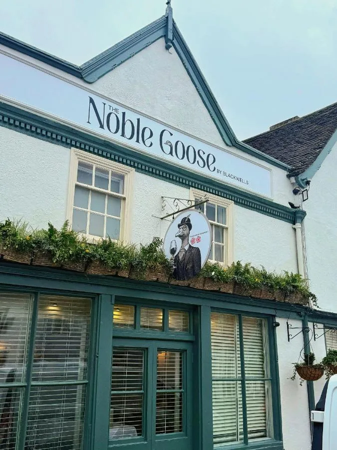 Noble Goose Rooms