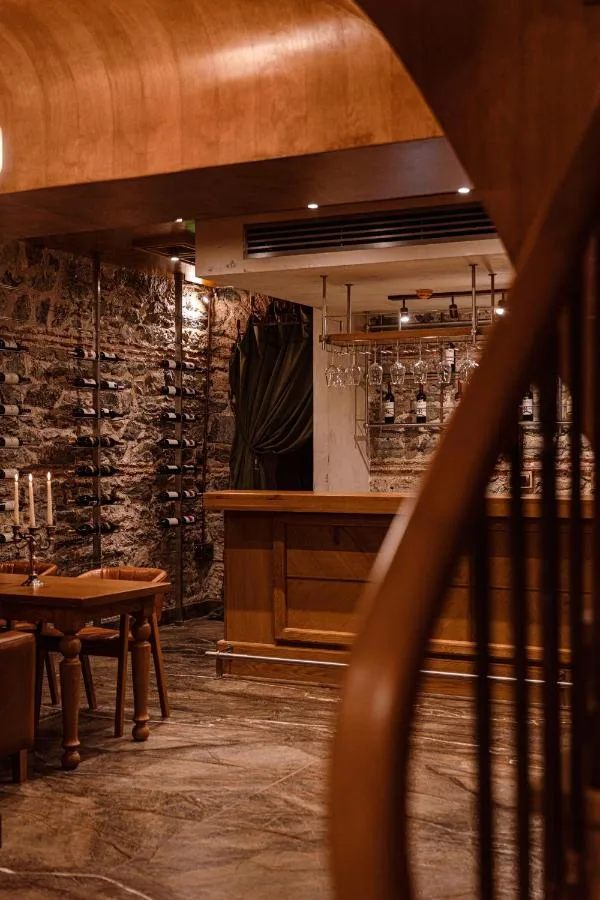 Stone Inn Galata