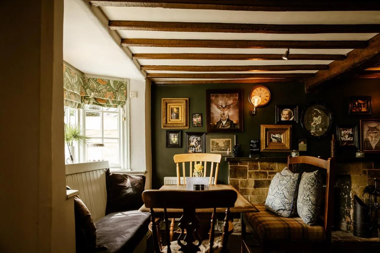 The Bell Inn, Ladbroke