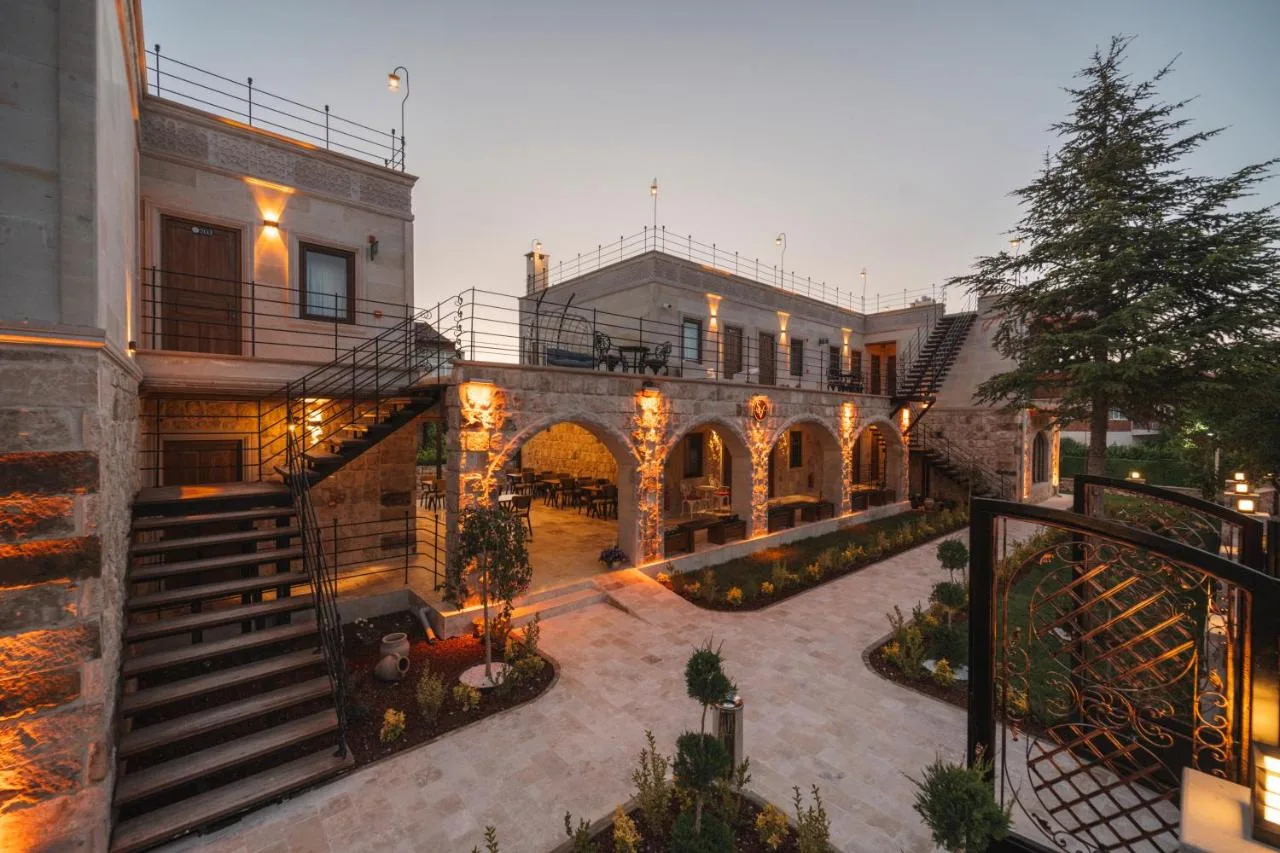 Sv Valinor Stone House