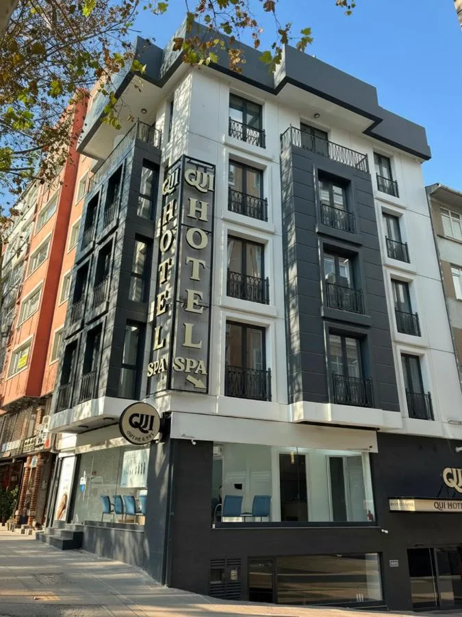 QUİ Hotel&SPA