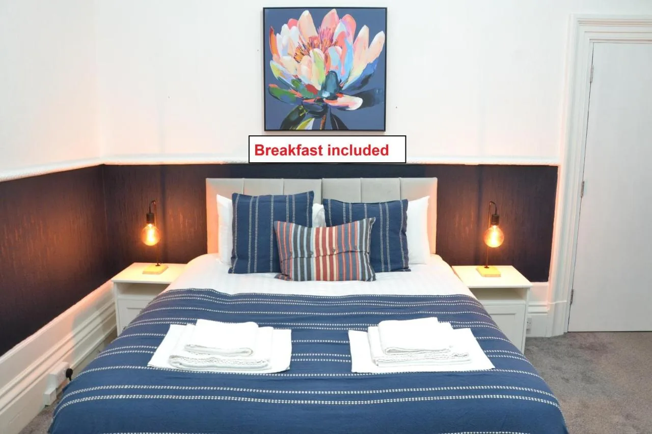 Manchester Ashton Suites