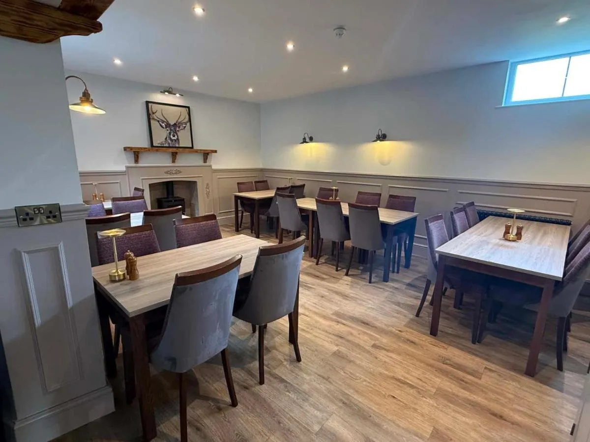 The Royal George Cottingham