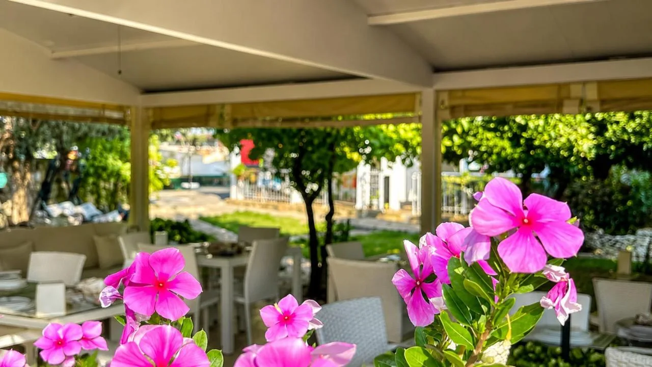 Bucak Apart Hotel Göcek ”Beach 1 km”