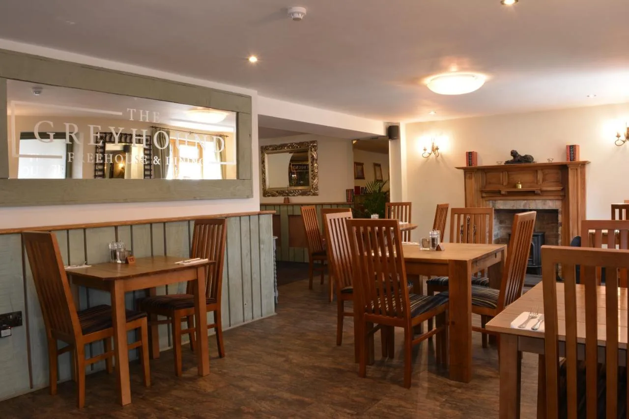 Greyhound Inn