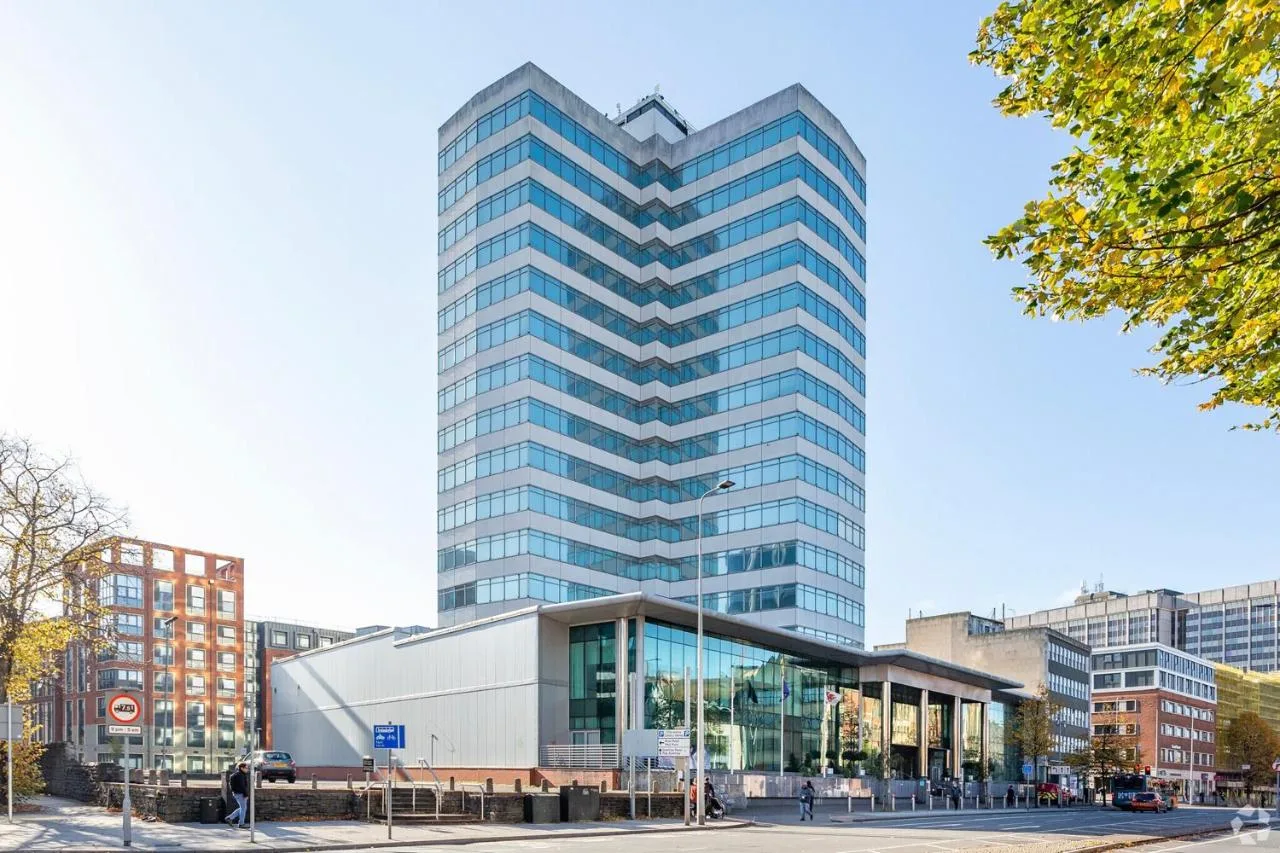 Holland House Hotel Cardiff By Sunday