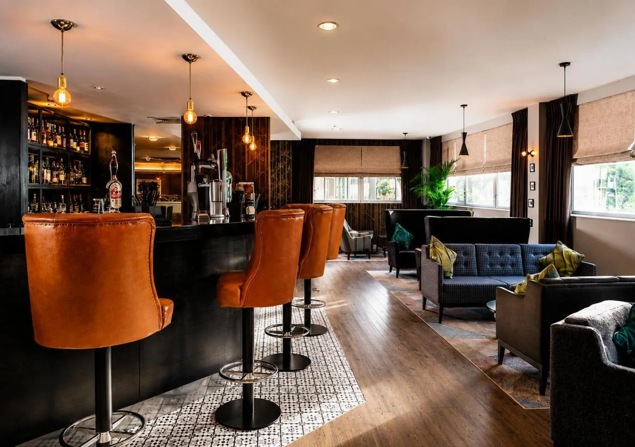 Ramada Hotel & Suites by Wyndham Coventry