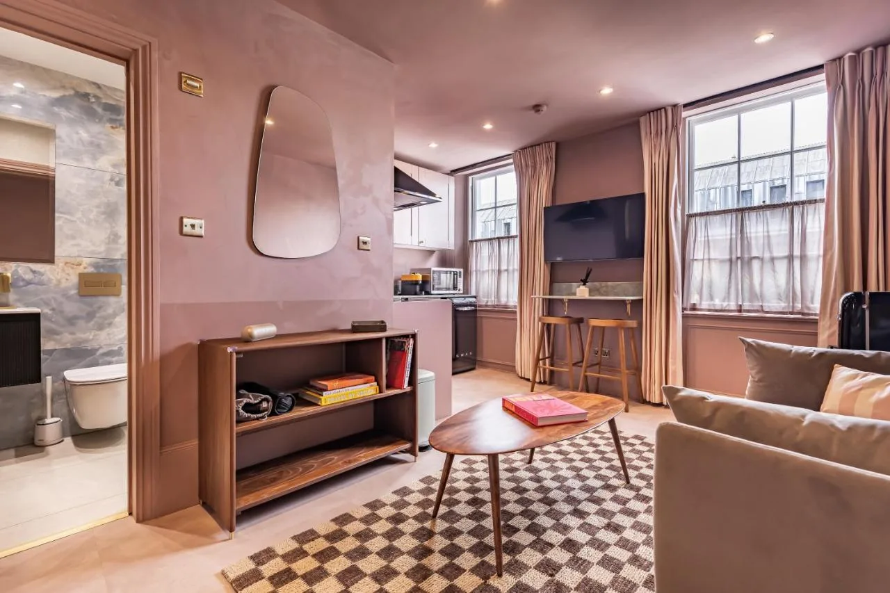 Maison Rokxy – Luxe Apartments