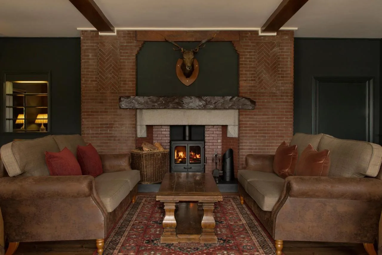 The Glencoe Inn