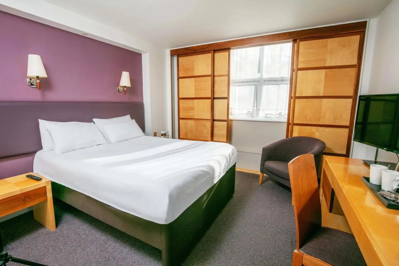 Milestone Hotel Peterborough, A1M, Norman Cross