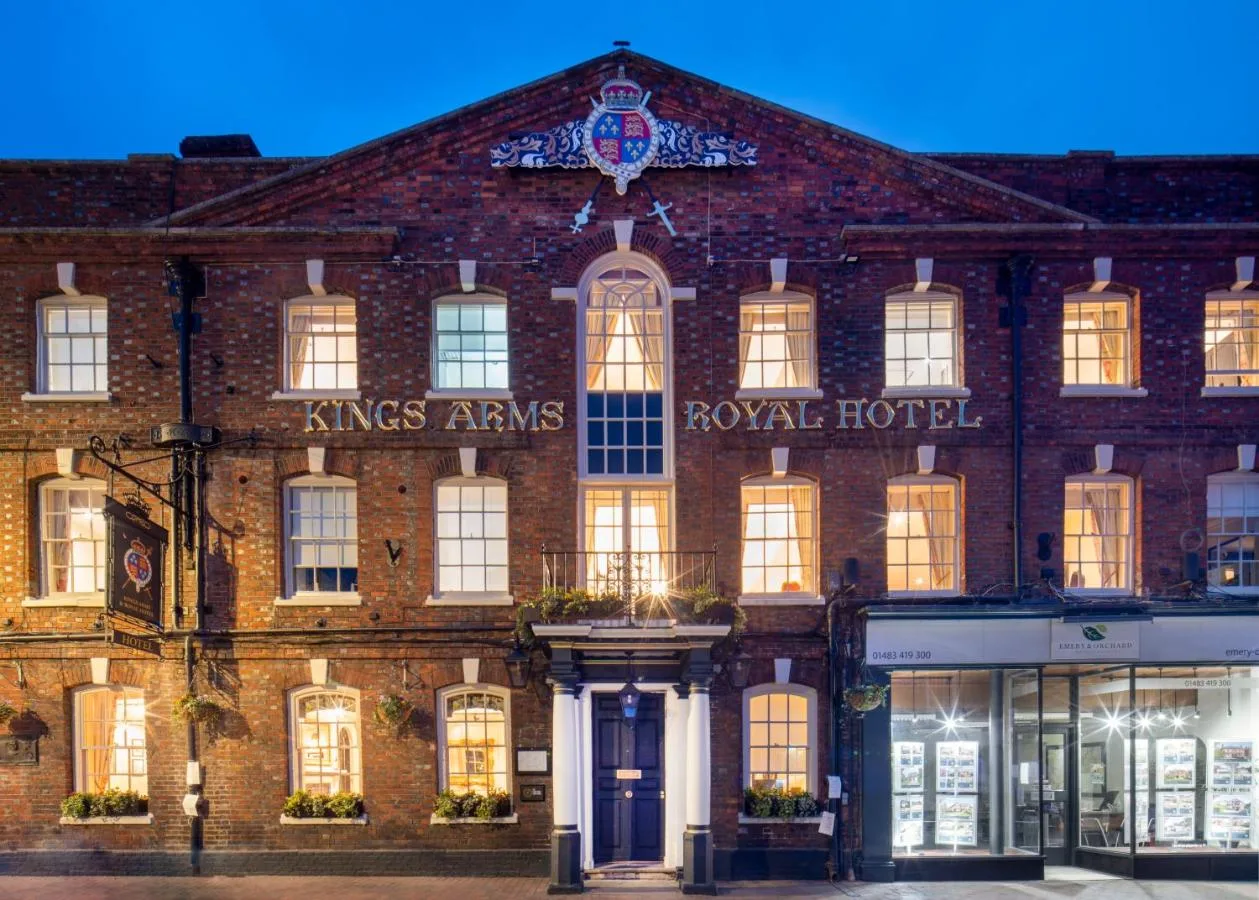 The Kings Arms and Royal Hotel, Godalming, Surrey – The Coaching Inn Group
