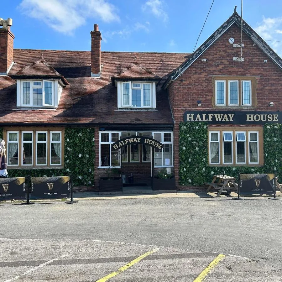 Halfway House Inn Country Lodge
