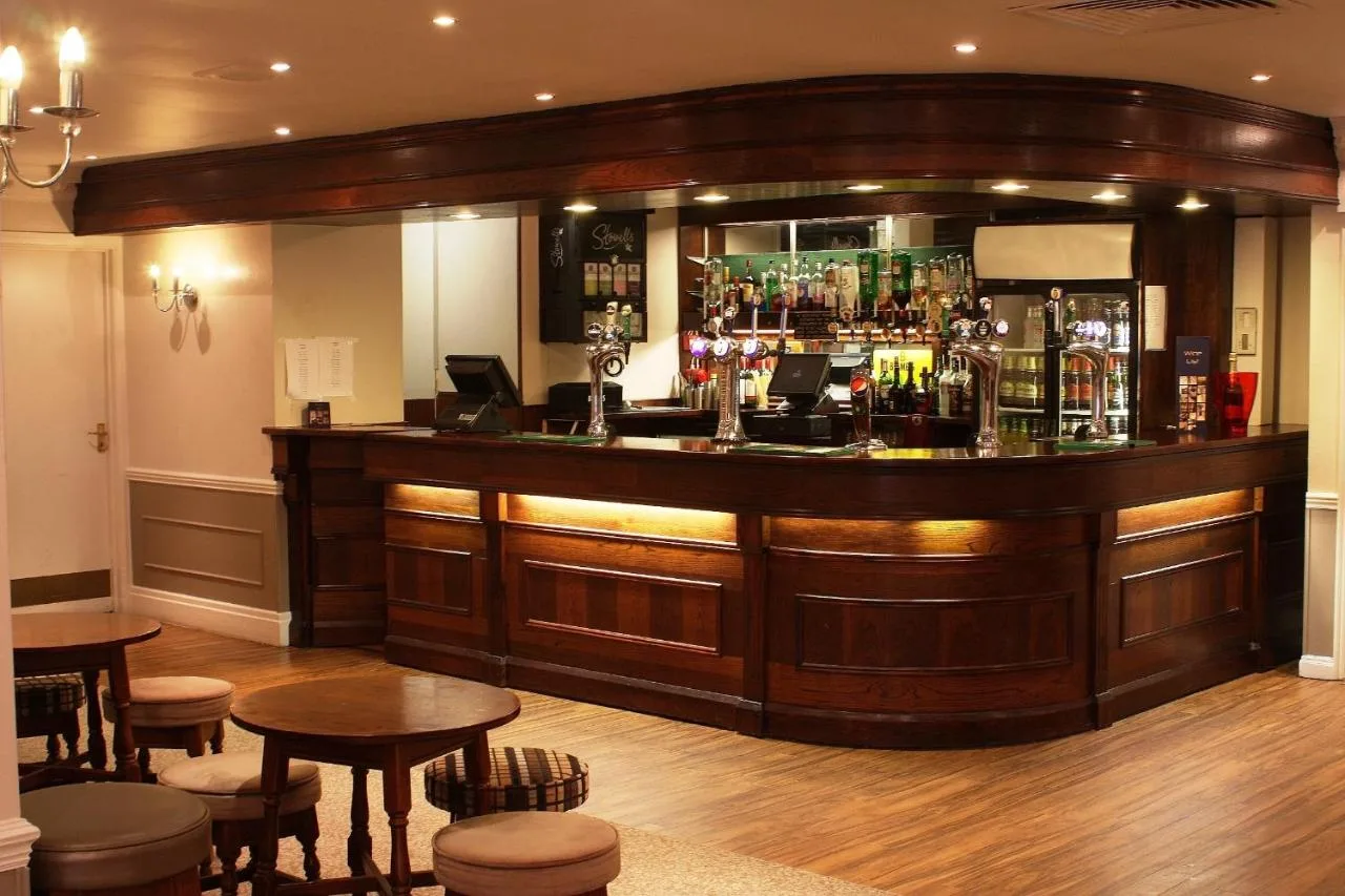 Consort Hotel, Urban Spa & Glamping Pods