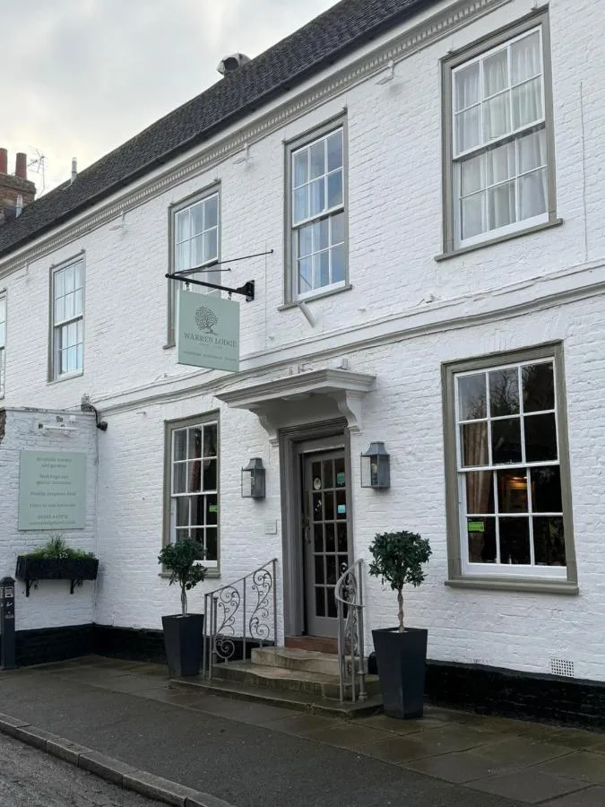 Warren Lodge